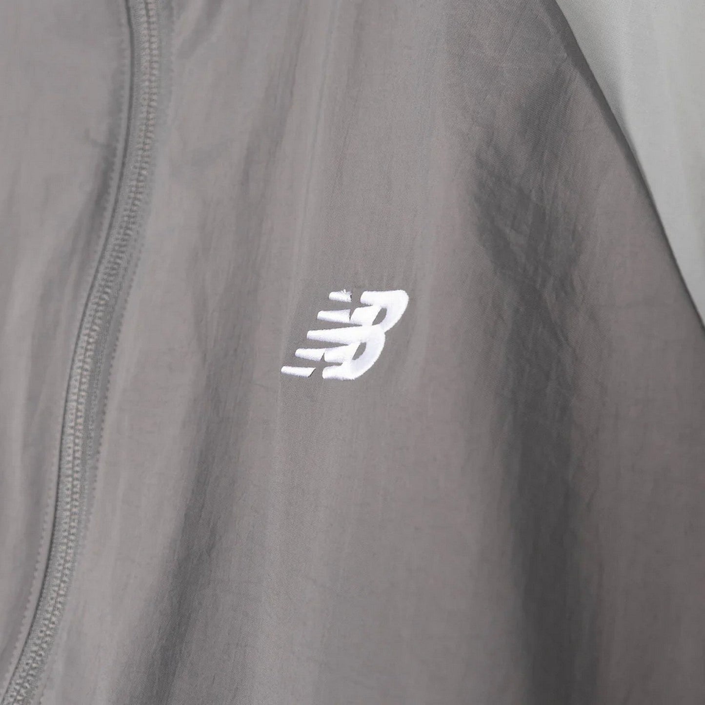 Giacche Uomo New Balance - Sport Legacy Jacket - Grigio